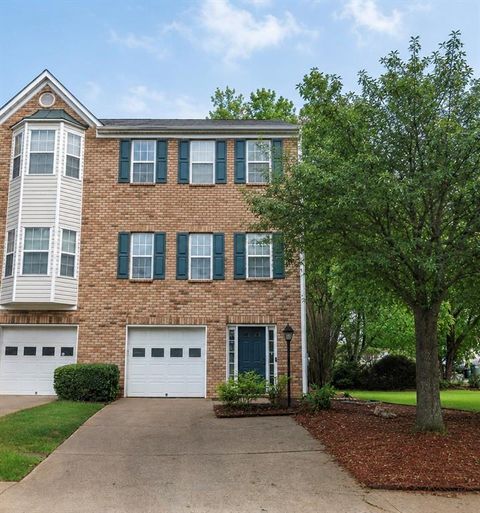 Townhouse For Sale - 2580 Thorngate Way<br/> Acworth, GA 30101
