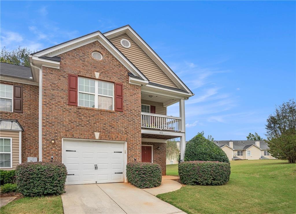 4616 Grand Central Parkway