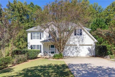 Homes For Sale - 6760 Payne Court<br/> Cumming, GA 30028