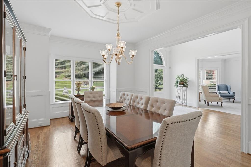 12125 Helleri Hollow