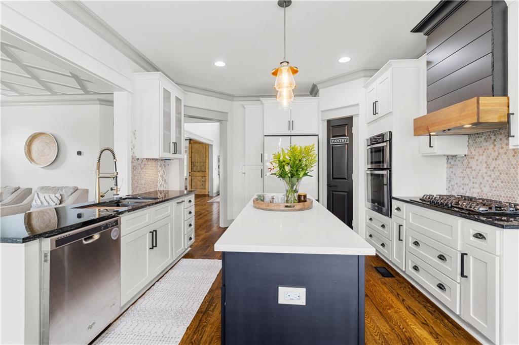 Lincoln Estates - Residential