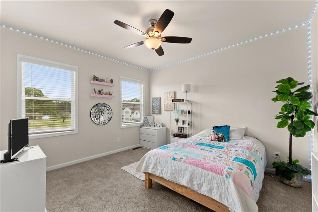 PORCHES AT MOBLEY LAKE - PB155-215 - Residential