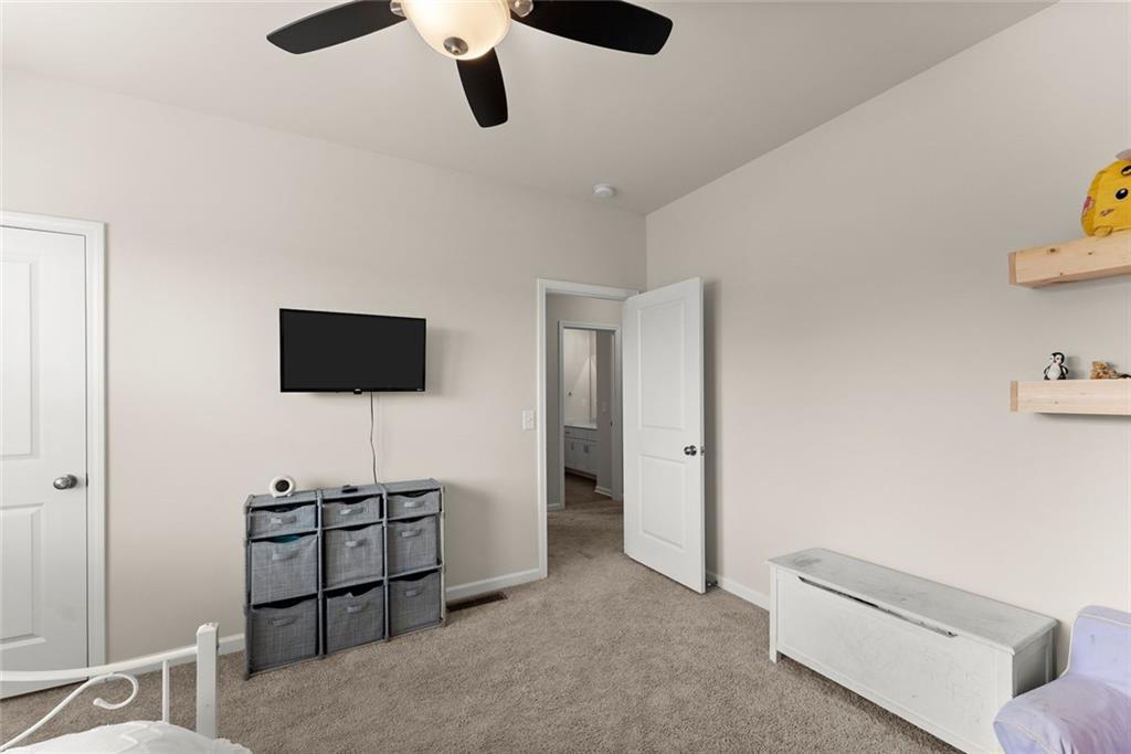 PORCHES AT MOBLEY LAKE - PB155-215 - Residential