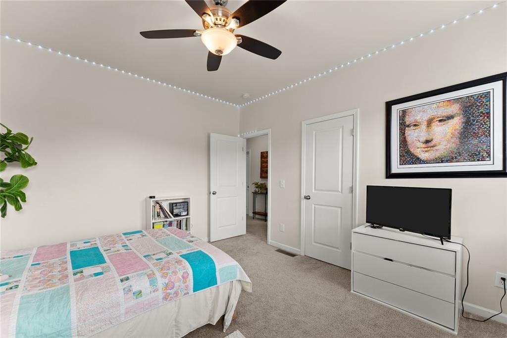 PORCHES AT MOBLEY LAKE - PB155-215 - Residential