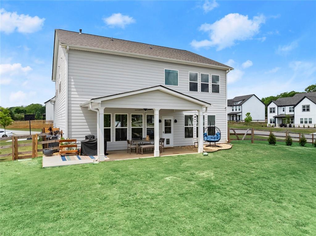 PORCHES AT MOBLEY LAKE - PB155-215 - Residential