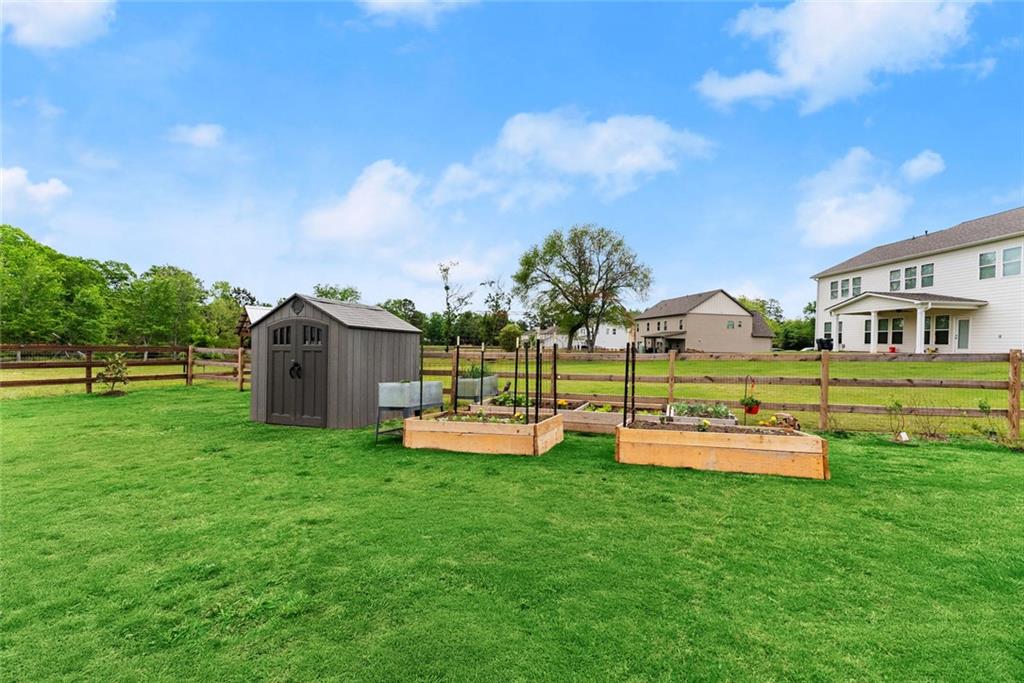 PORCHES AT MOBLEY LAKE - PB155-215 - Residential