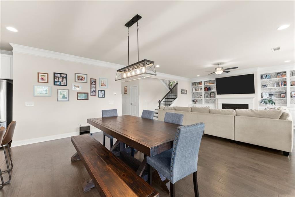 PORCHES AT MOBLEY LAKE - PB155-215 - Residential