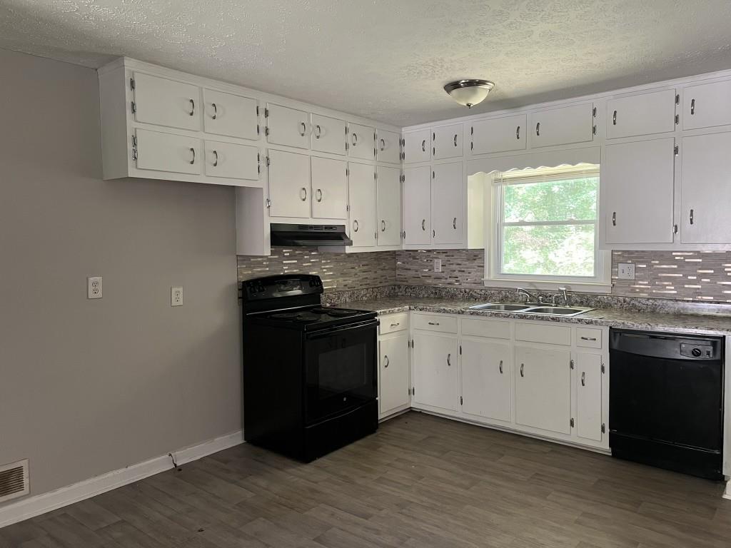 6512 Executive Drive, Winston, Georgia image 9