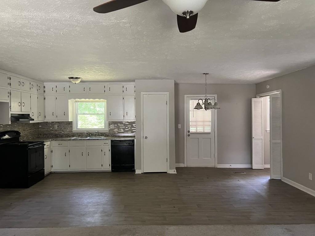 6512 Executive Drive, Winston, Georgia image 5