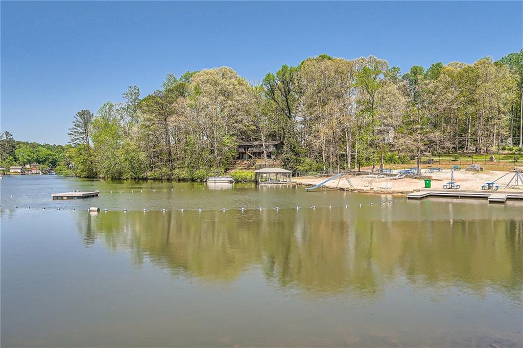 4605 Woodcroft Cove, Snellville, Georgia image 33