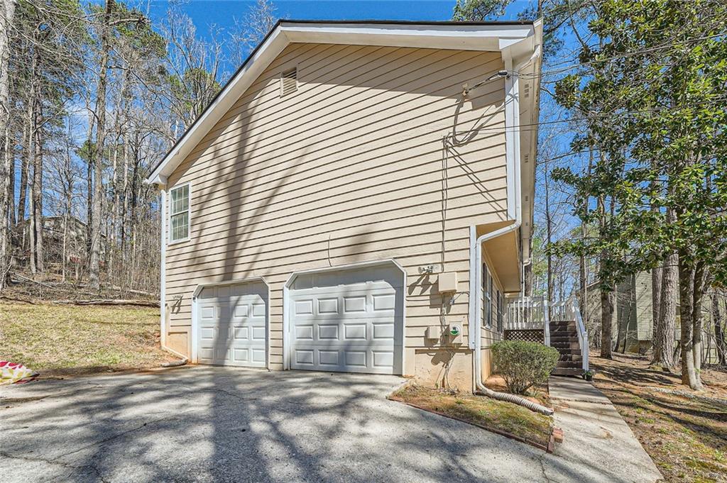 4605 Woodcroft Cove, Snellville, Georgia image 27