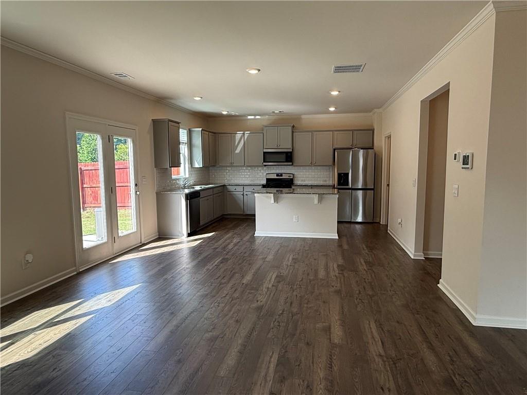 37 Creekbed Court