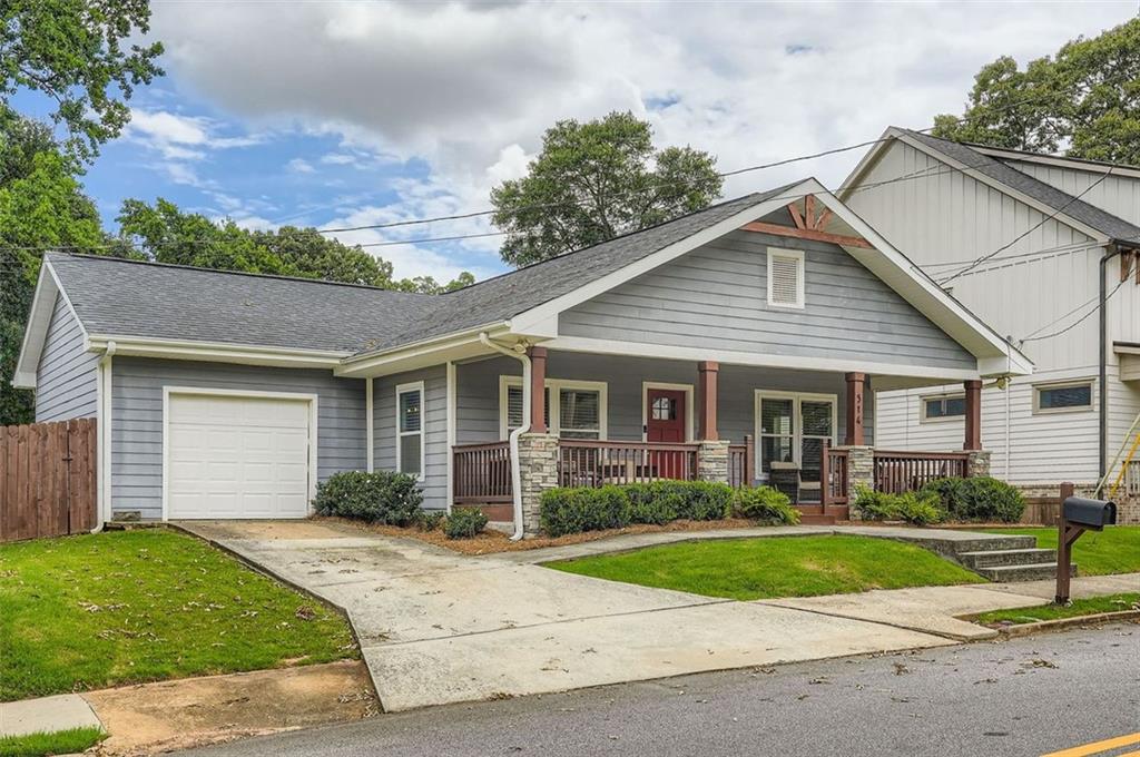 514 OAK Drive