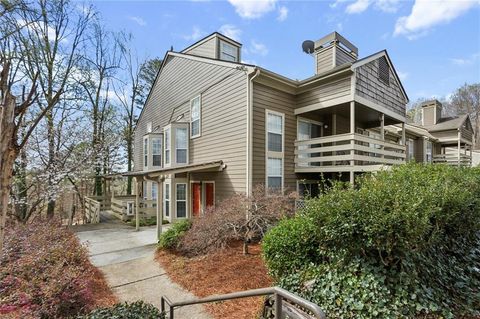 Condo For Sale - 1903 Riverview Drive<br/> Marietta, GA 30067