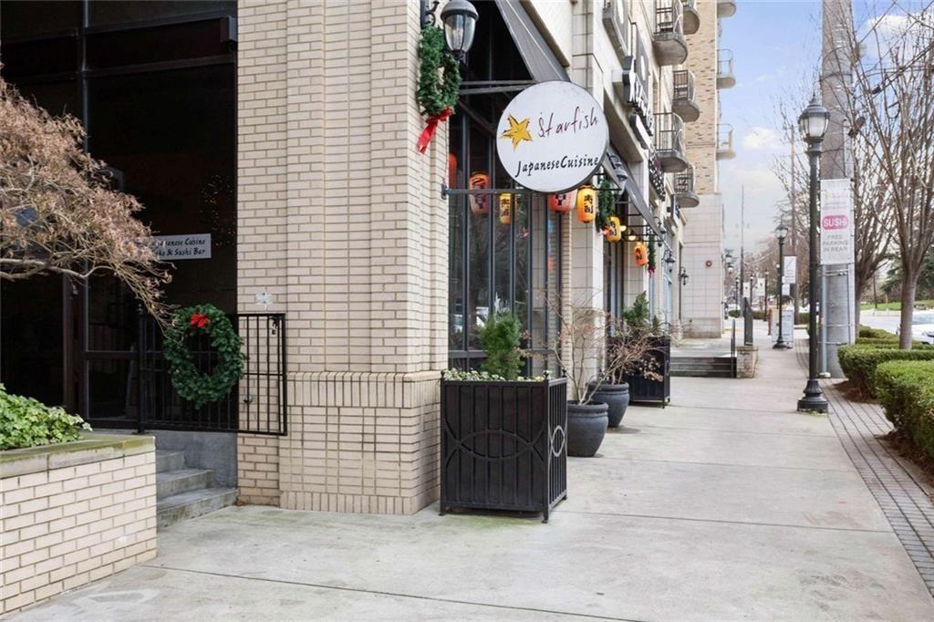 2277 NE Peachtree Road NE 404