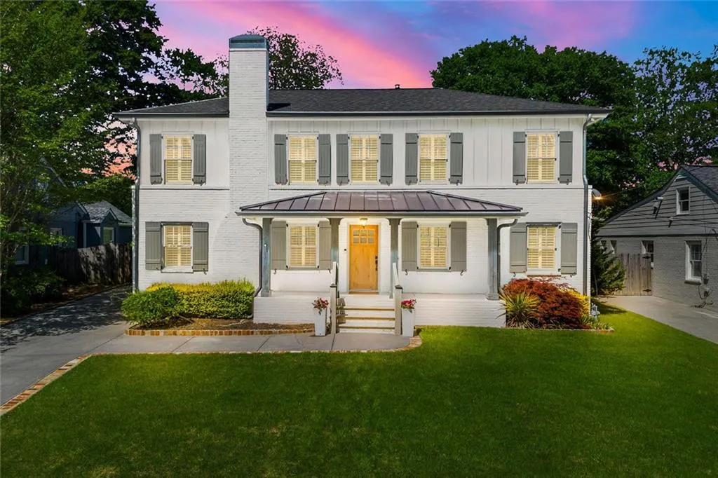 Atlanta, Georgia 30342, United States, 5 Bedrooms Bedrooms, ,3 BathroomsBathrooms,Residential,Active,112096