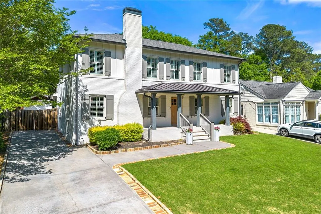 Atlanta, Georgia 30342, United States, 5 Bedrooms Bedrooms, ,3 BathroomsBathrooms,Residential,Active,112096