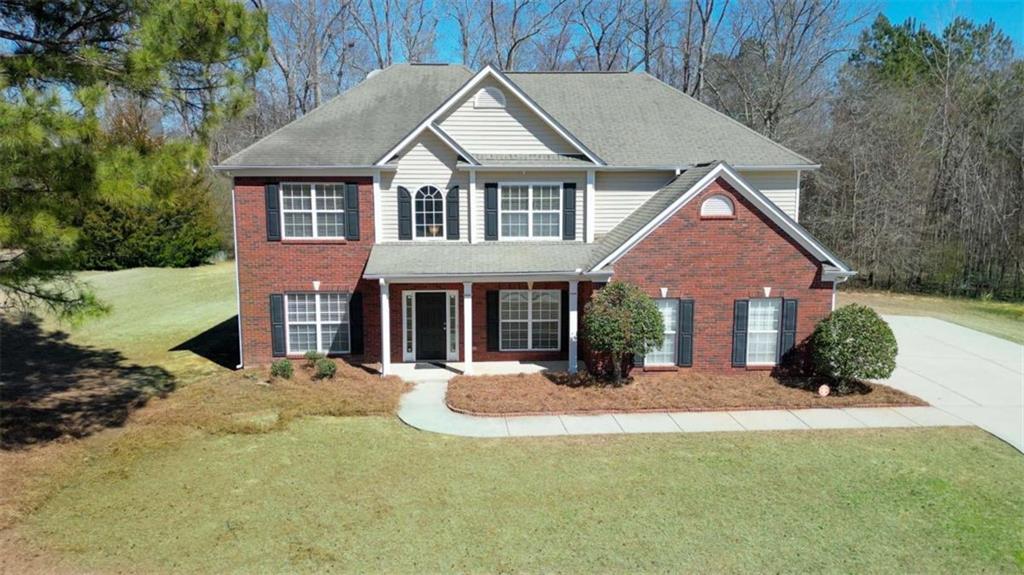 Photo 1 of 52 — 30 Barbara Court, Fayetteville, GA 30215
