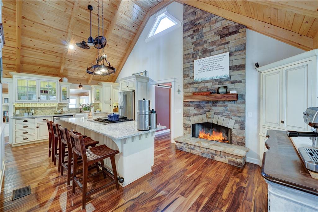 59 Treetop Lane, Blairsville, Georgia image 12
