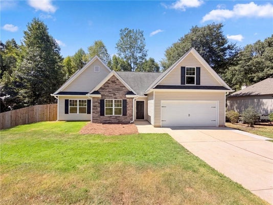 249 CLEARWATER DR, MONROE, GA 30655 - Image bac499bfb4ca573cfa8dc5caa0153e4f/2467775332