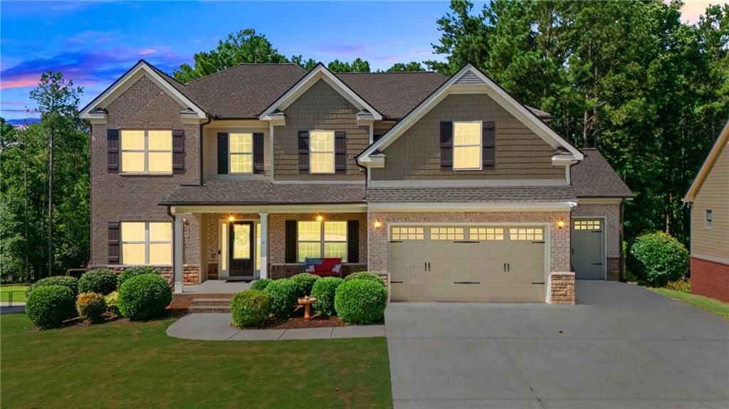 1050 Silver Thorne Drive