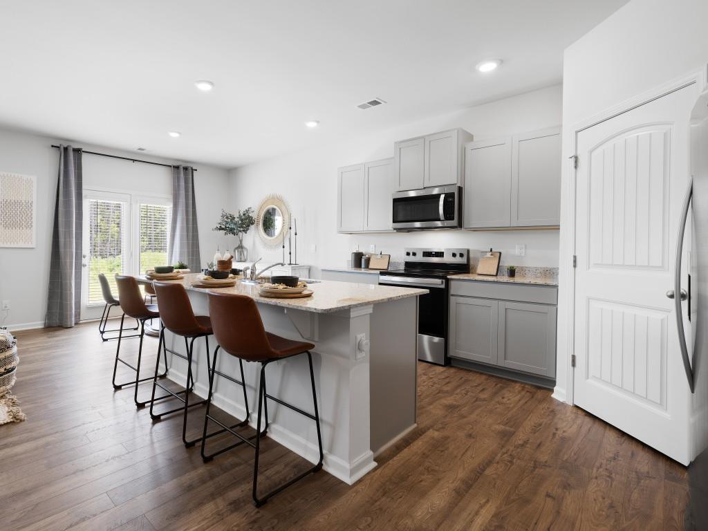 2733 Montie Court