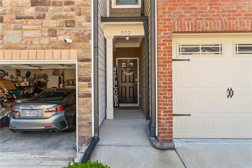 222 Bobbie Way