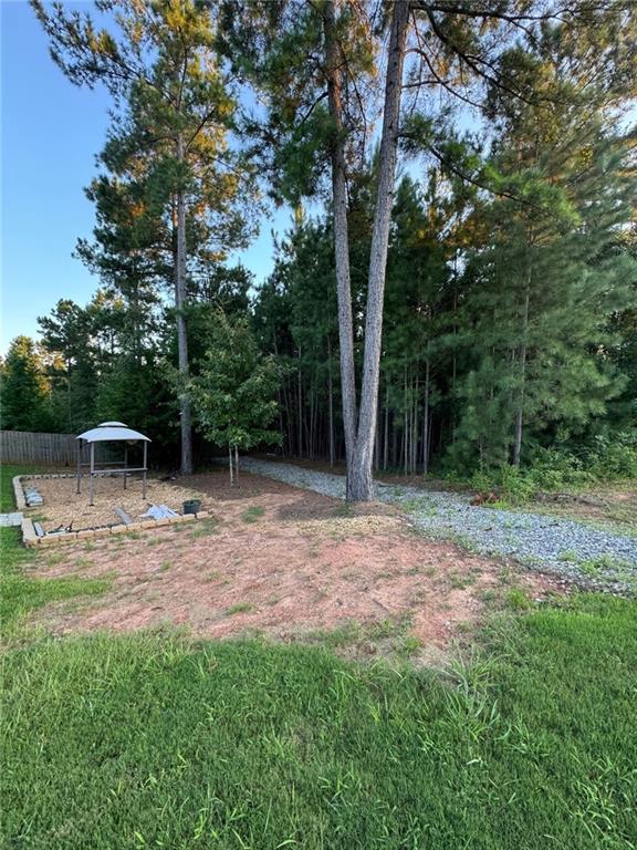 415 WHITE PINE Drive