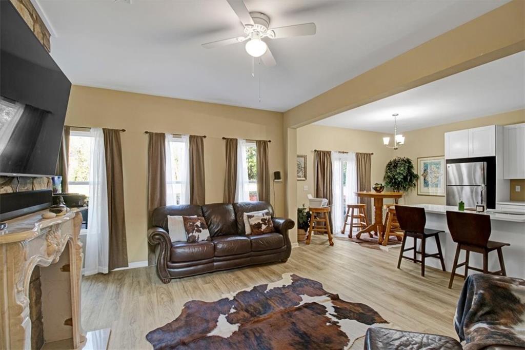 6884 Robinson Street, Lithonia, Georgia image 10