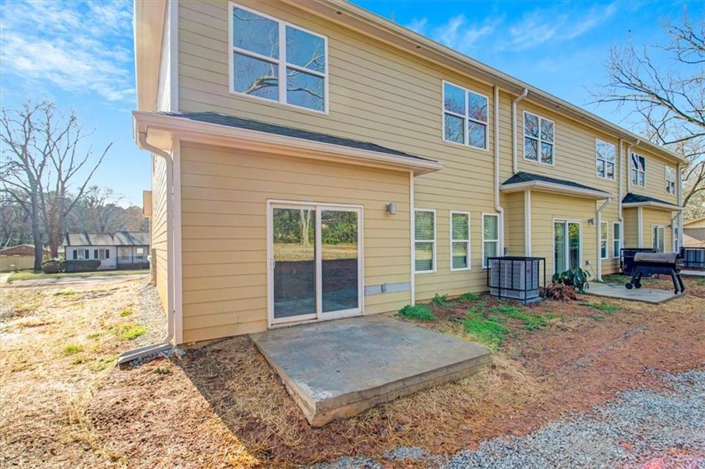 6884 Robinson Street, Lithonia, Georgia image 3