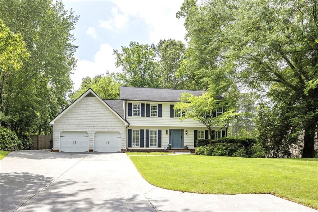 3707 Dunwoody Club Drive