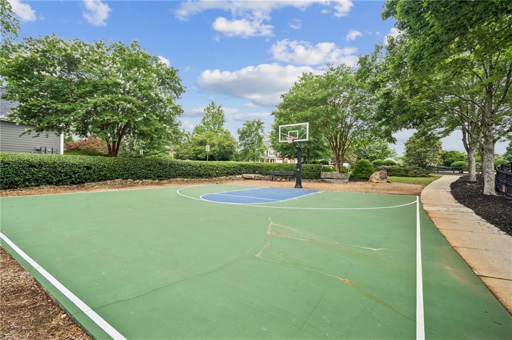 Green Summers - Residential
