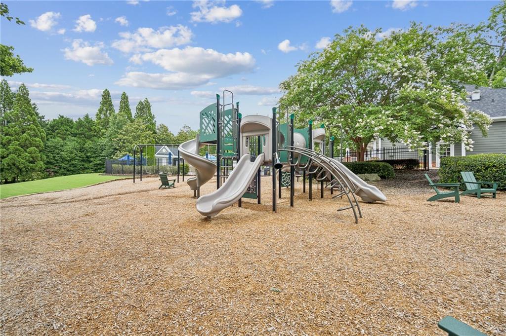 Green Summers - Residential