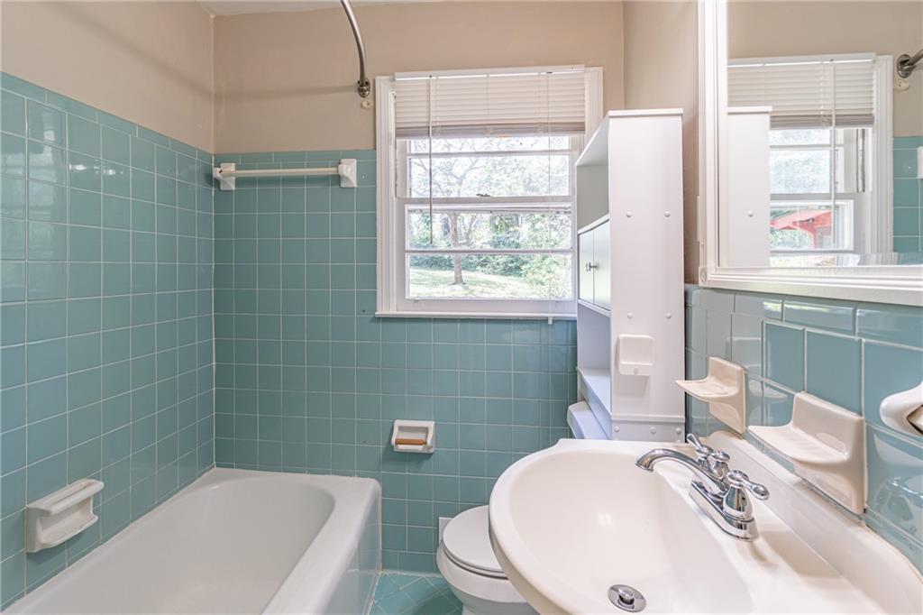244 Hurt Drive, Smyrna, Georgia image 21