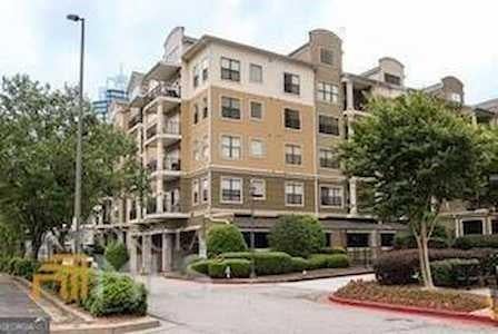 Photo of 799 Hammond Drive #113, Sandy Springs, GA 30328 (MLS # 7855629)