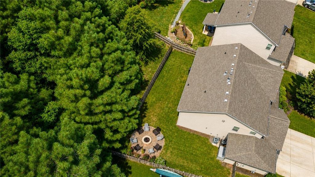 3735 Grandview Manor Drive