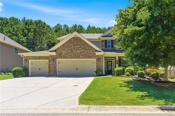 3735 GRANDVIEW MANOR DR, CUMMING, GA 30028 - Image baf9f545d63fed5ea08e1a6fa11a37cc/1907124594