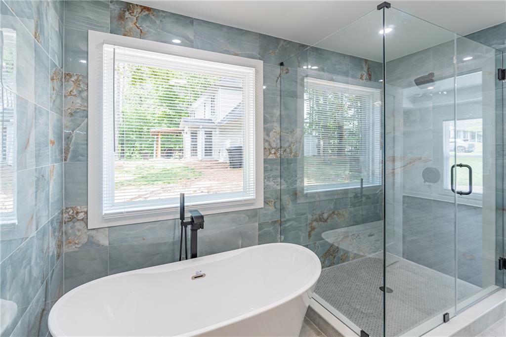 2265 Hillbriar Drive, Buford, Georgia image 23