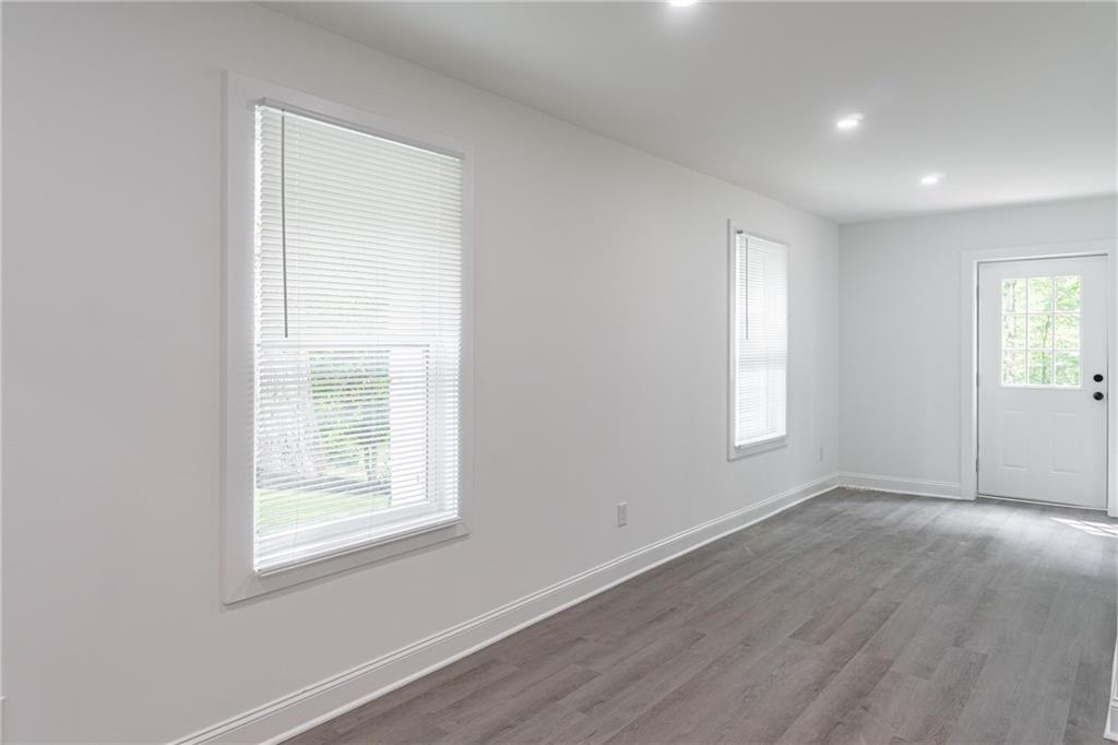 2265 Hillbriar Drive, Buford, Georgia image 33