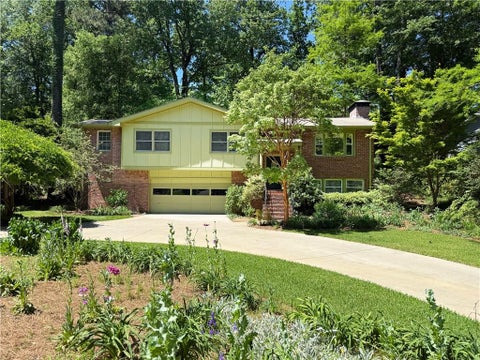 Homes For Sale - 3194 Isoline Way<br/> Smyrna, GA 30080