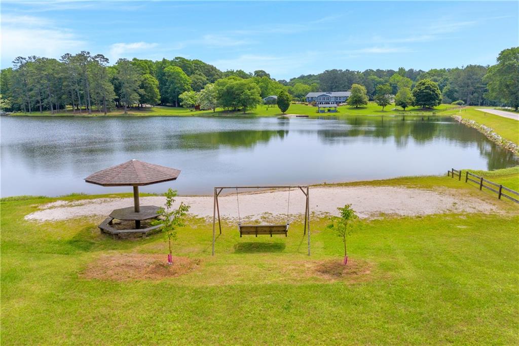 740 Skyline Drive, Covington, Georgia image 11
