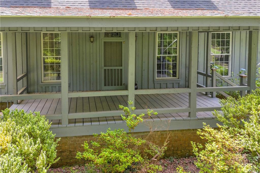 740 Skyline Drive, Covington, Georgia image 6