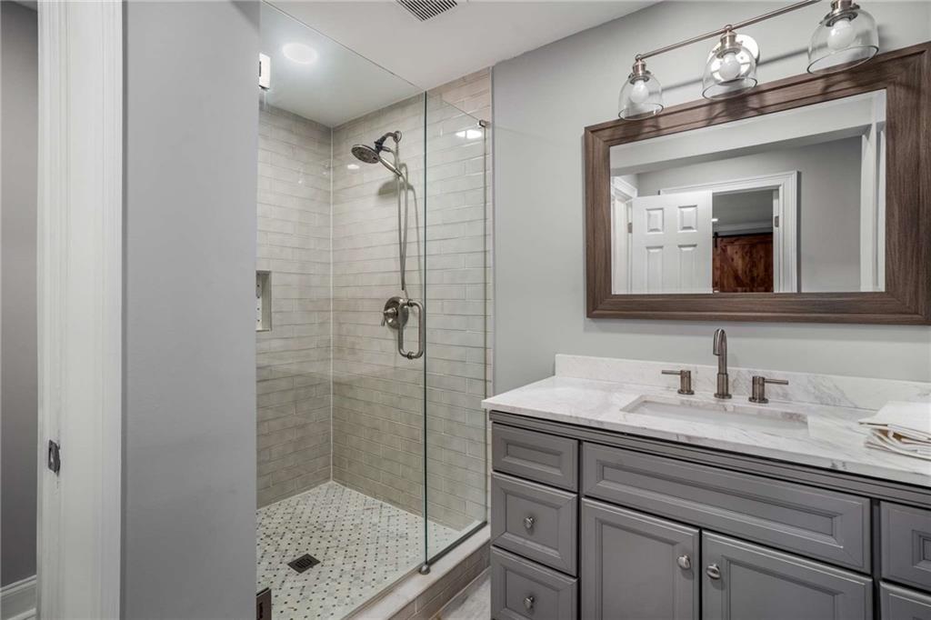 Atlanta Country Club - Residential