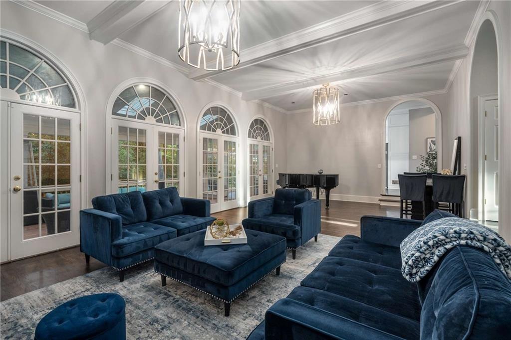 Atlanta Country Club - Residential