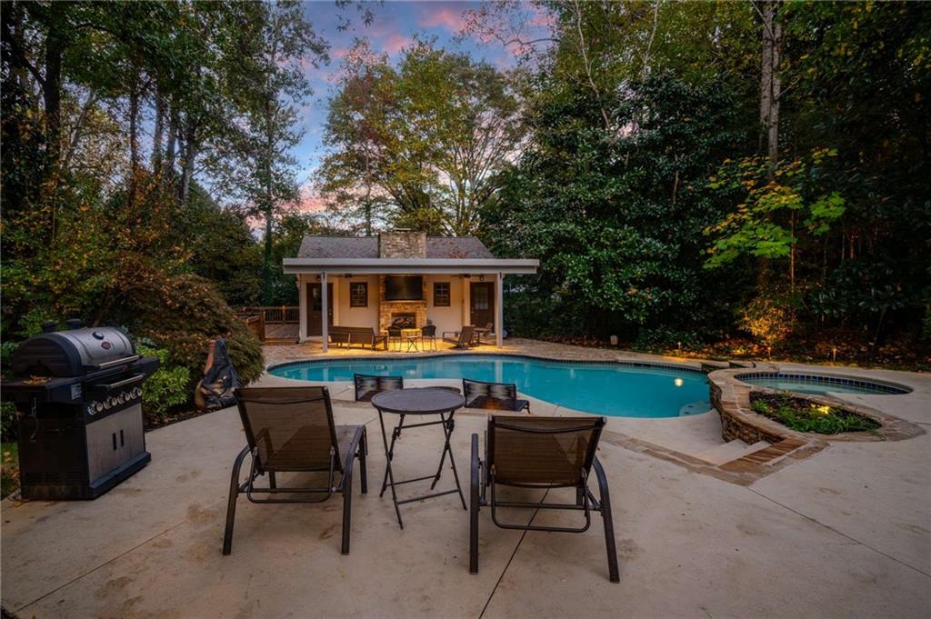 Atlanta Country Club - Residential