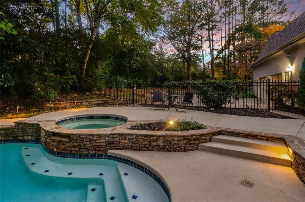 Atlanta Country Club - Residential