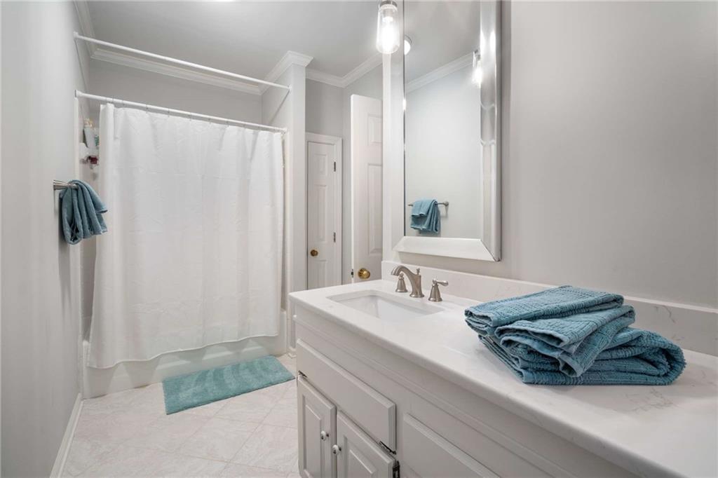 Atlanta Country Club - Residential
