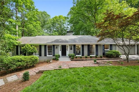 Photo of 1130 Angelo Court NE, Atlanta, GA 30319 (MLS # 7772526)