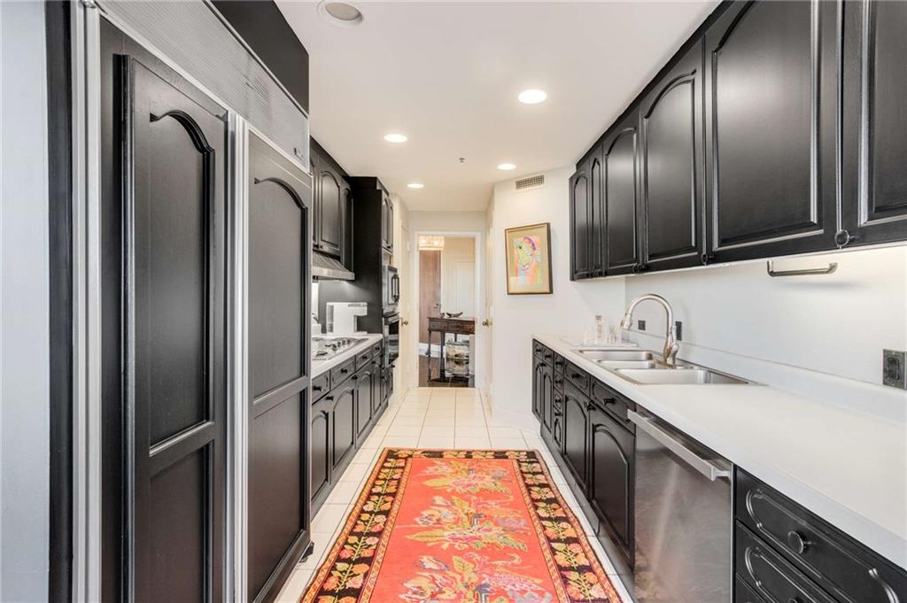2660 Peachtree Road NW 14B
