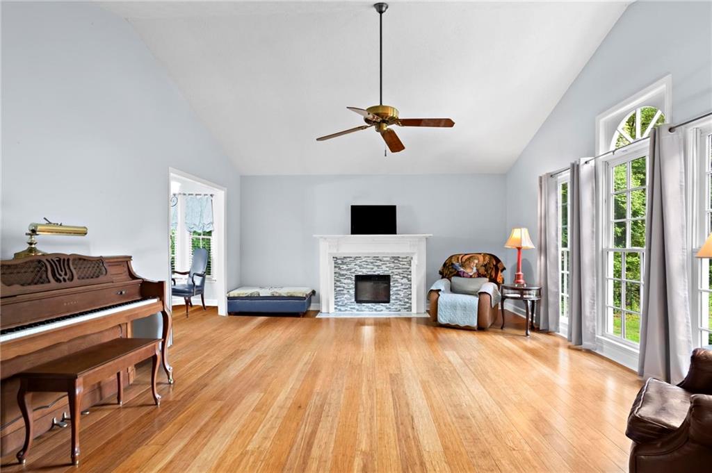 Port Victoria - Residential